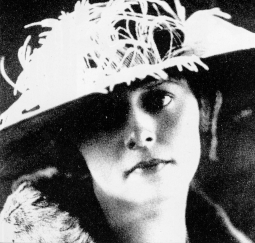 Рут Снайдер (Ruth Snyder), 33 лет, казнена 12 января 1928 