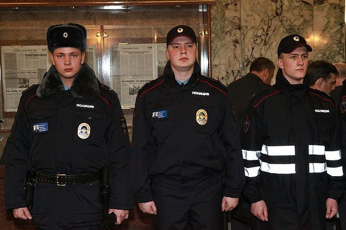 НОВАЯ ФОРМА ДЛЯ ПОЛИЦИИ